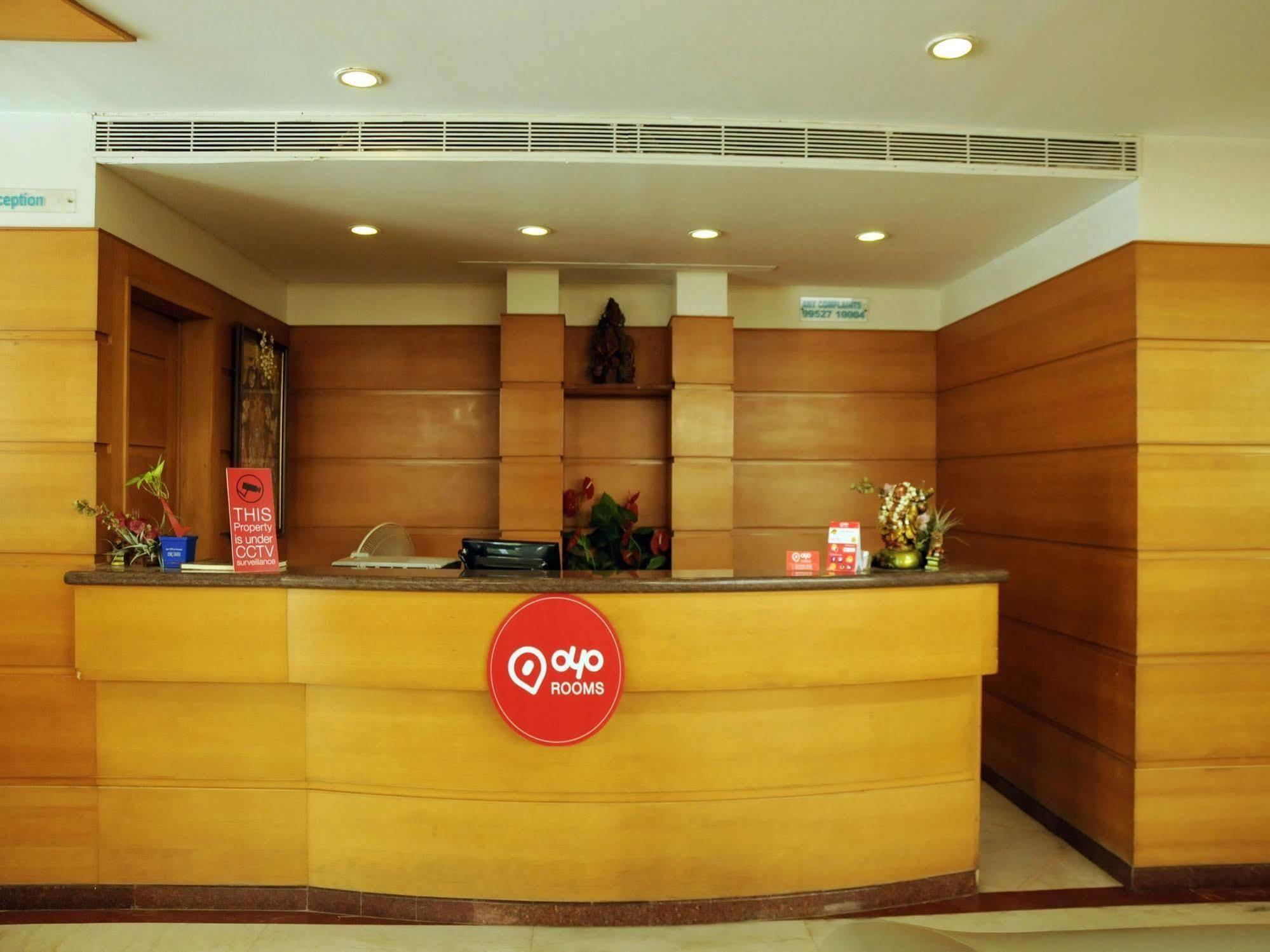 Hotel Super Capital O Grand Plaza Coimbatore Zewnętrze zdjęcie