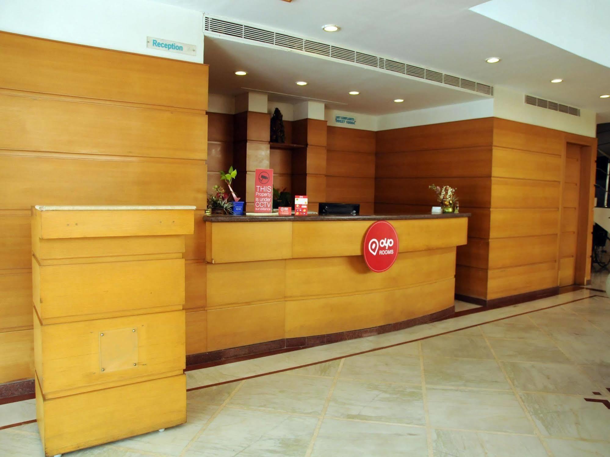 Hotel Super Capital O Grand Plaza Coimbatore Zewnętrze zdjęcie